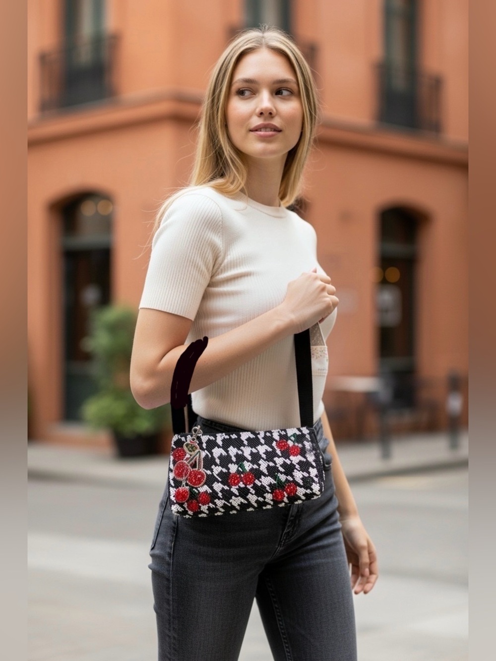 NWT Exquisite Handcrafted In India Black Cherries Beaded Shoulder Bag